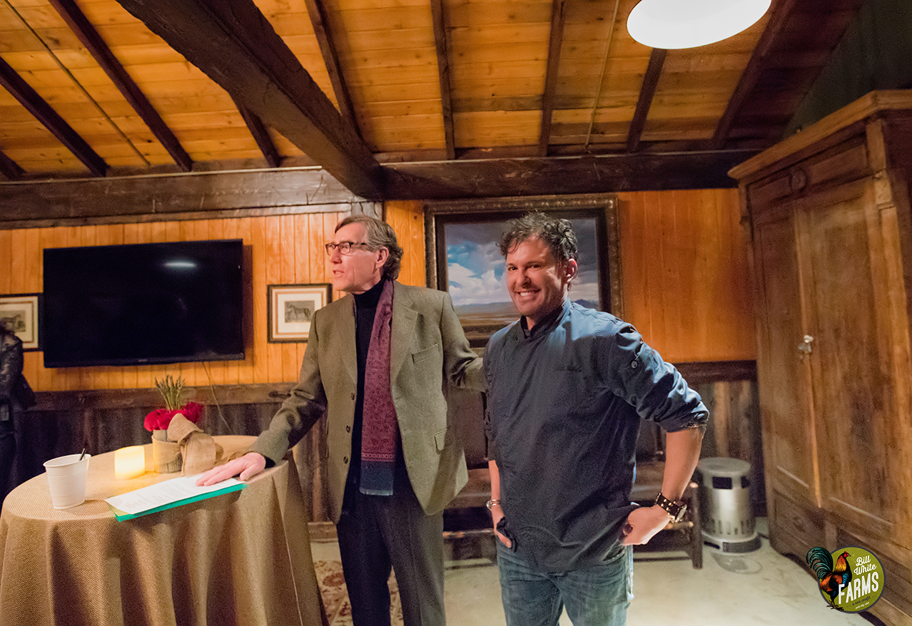 Zions Bank CEO, Scott Anderson, introduces Bill White to the dinner guests.&nbsp;
